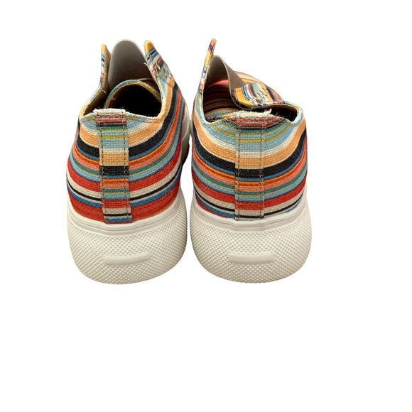 Very Volatile Metallic Slip Ons Serape Size 7 - Picture 5 of 7